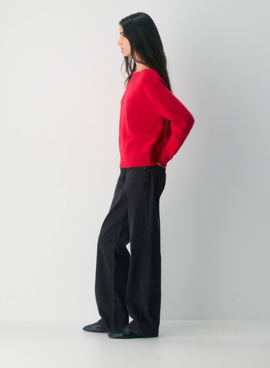 essential cashmere nuance sweater flashing red
