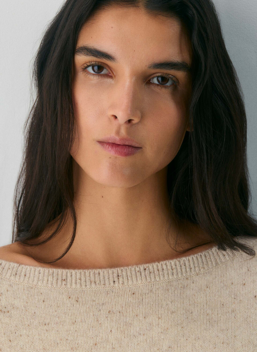 essential cashmere nuance sweater undyed spck oat beige