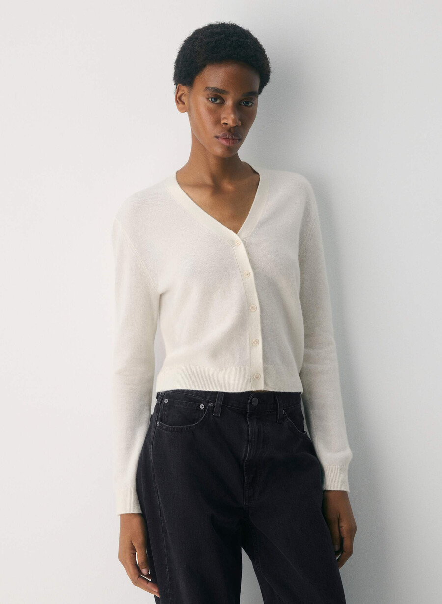 bare cashmere v-neck cardigan light birch