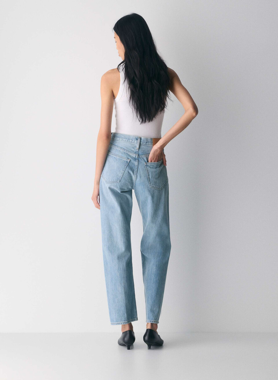 denim forum the 90s marlo hi-rise baggy jean 7 yrs bleu taboo