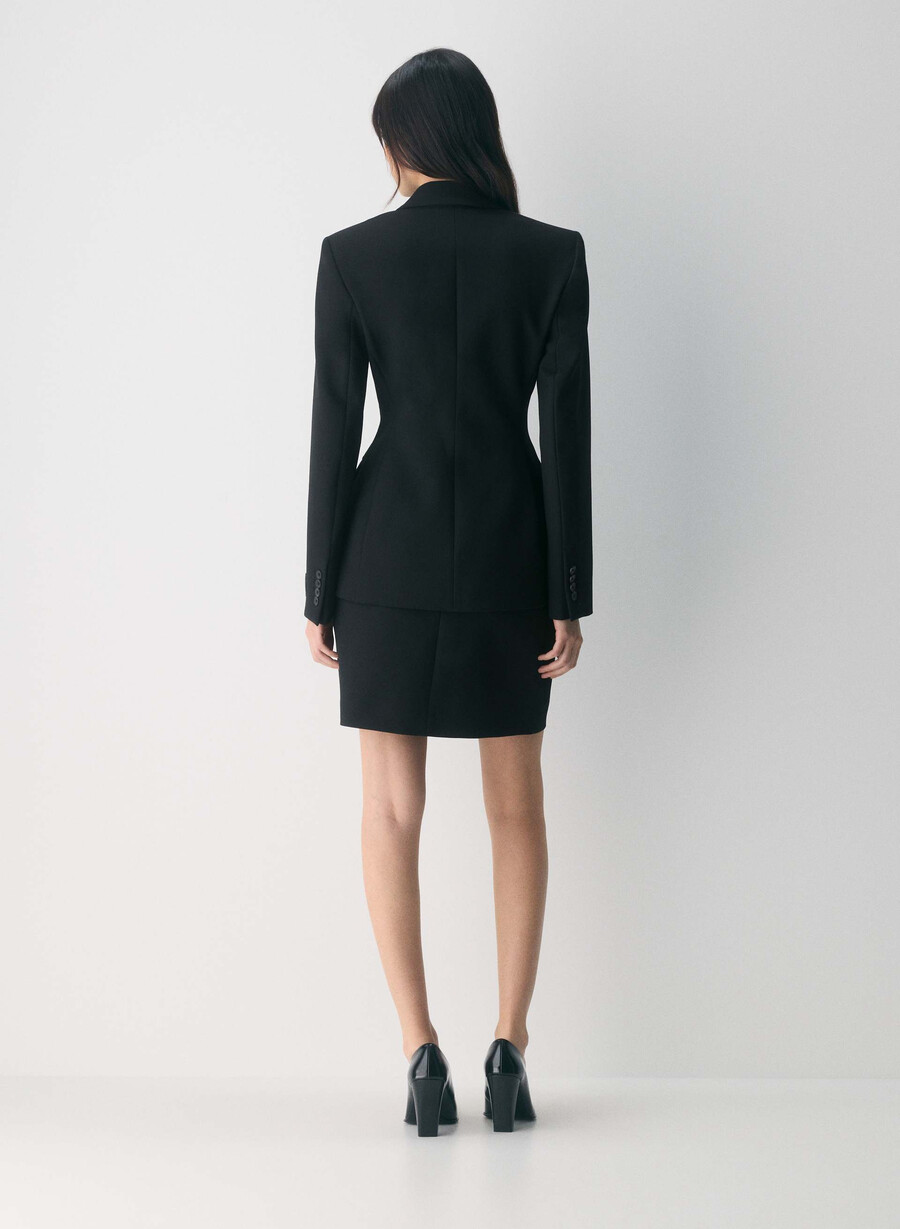standout blazer - ressential black