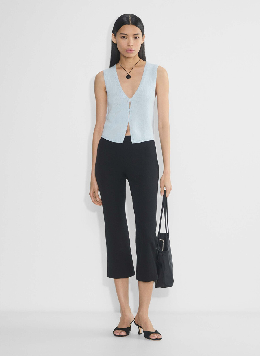 basque sweater vest glimmer