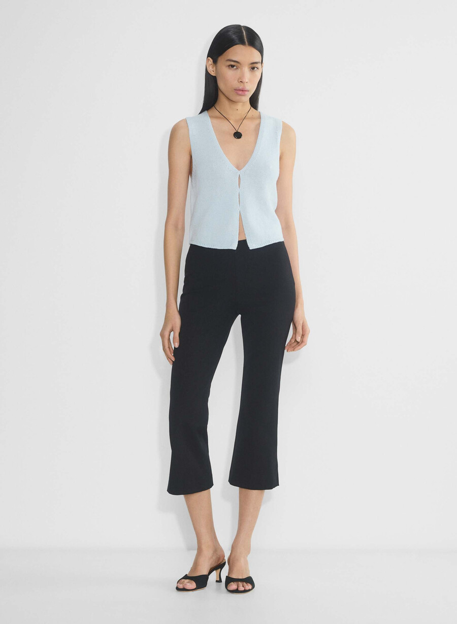 basque sweater vest glimmer