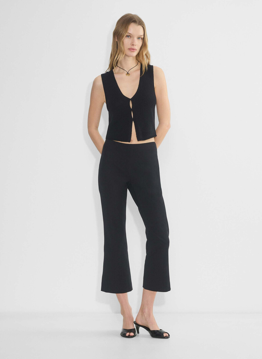 basque sweater vest black
