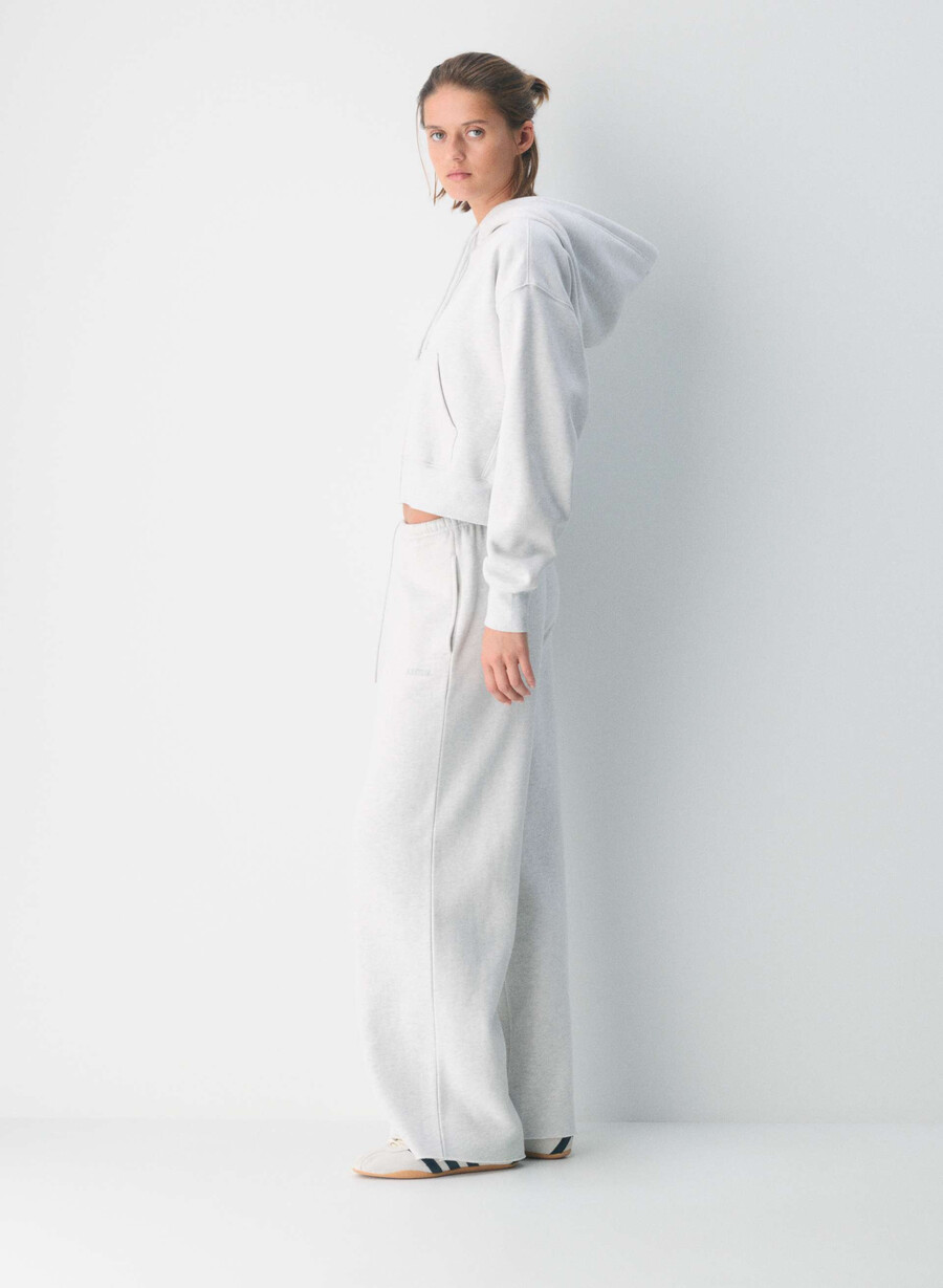 cozy sweatfleece mega flutter sweatpant heather cloud white