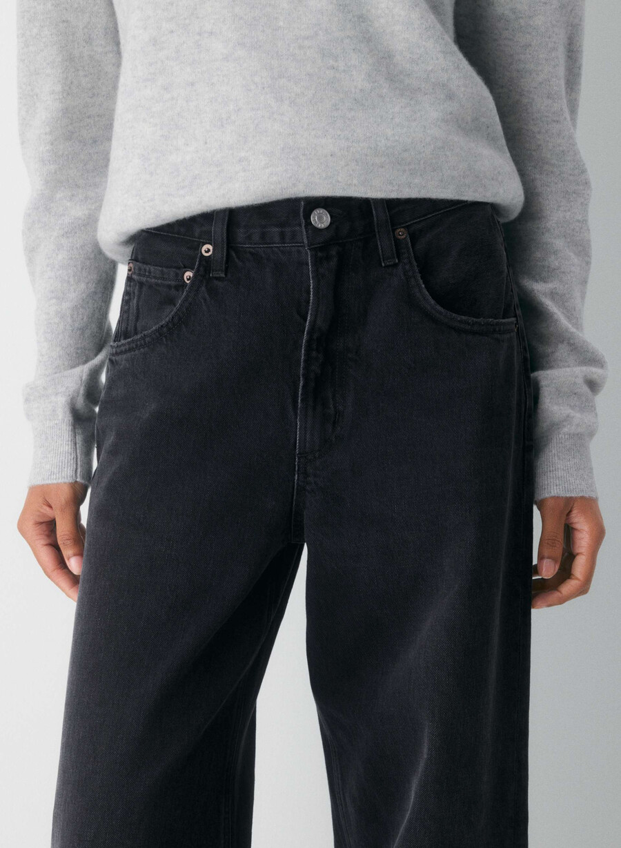 agolde low curve jean black tar
