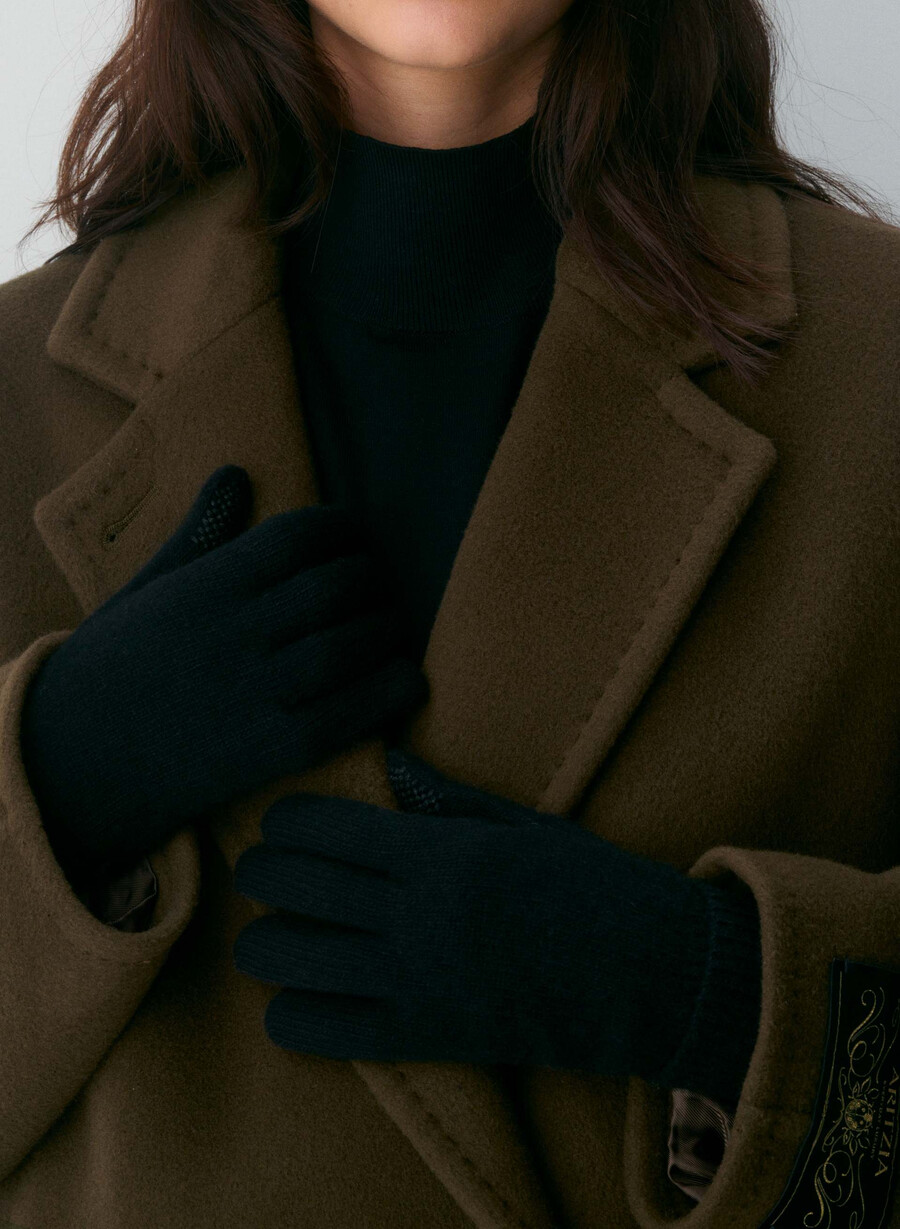 cashmere cuffed tech gloves black