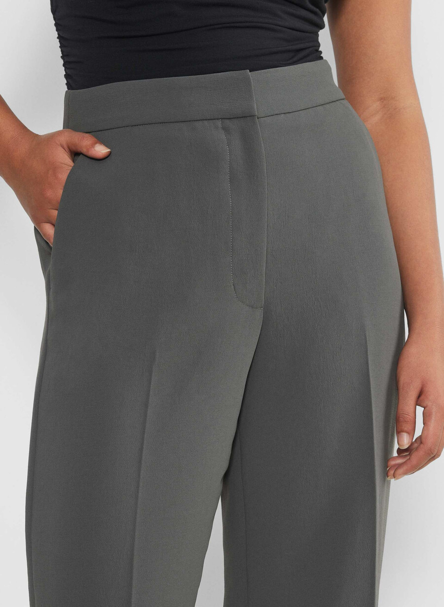 the limitless pant curve-fit - crepette coal grey