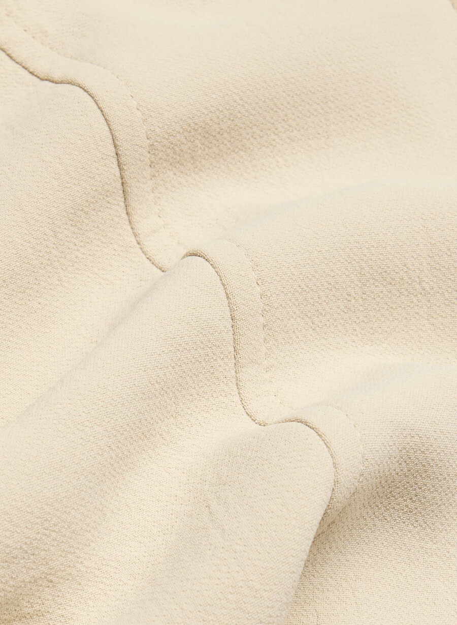 attire vest - crepette marcona beige