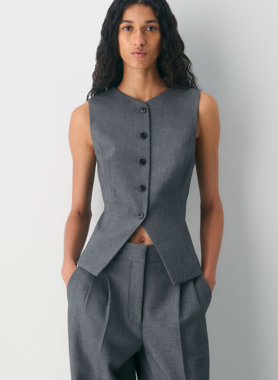 regal vest - ressential heather charcoal