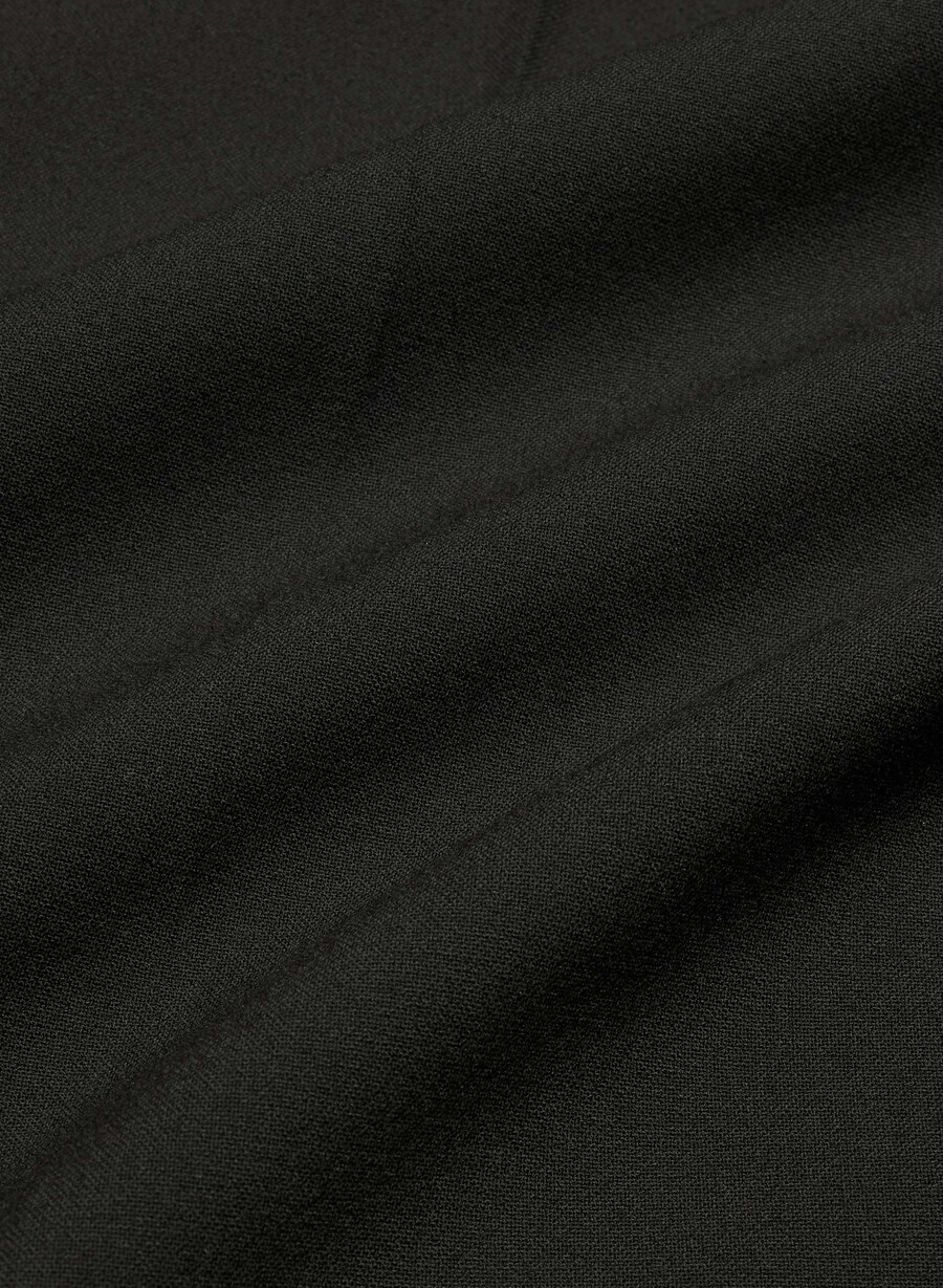bureau pant - ressential light blackcream