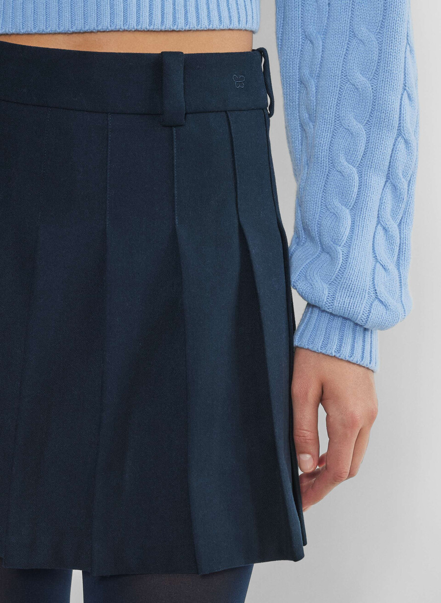 olive mini skirt admiral