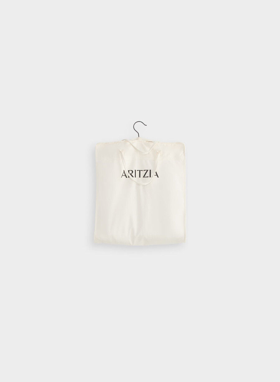 valet garment bag soft macadamia white