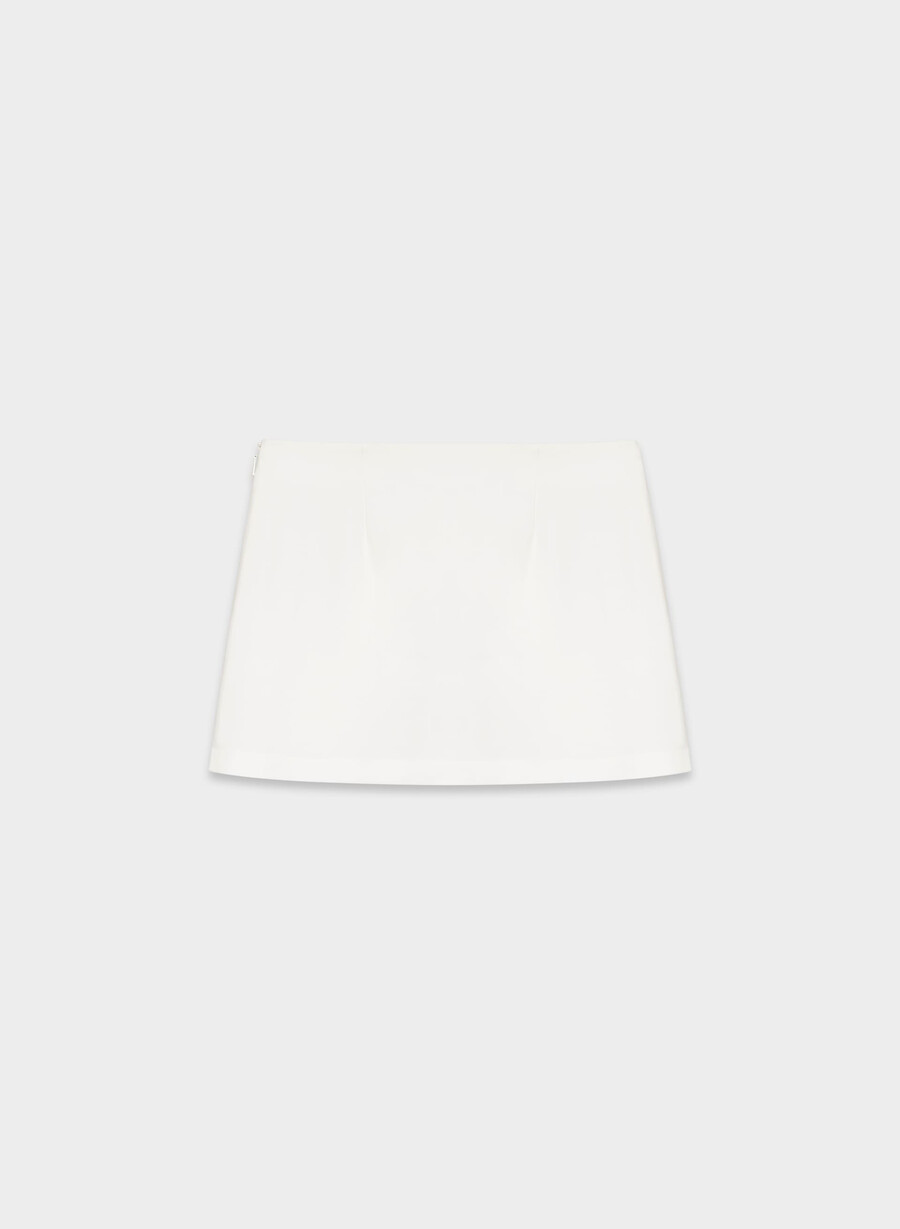 roundup skort - ressential light white