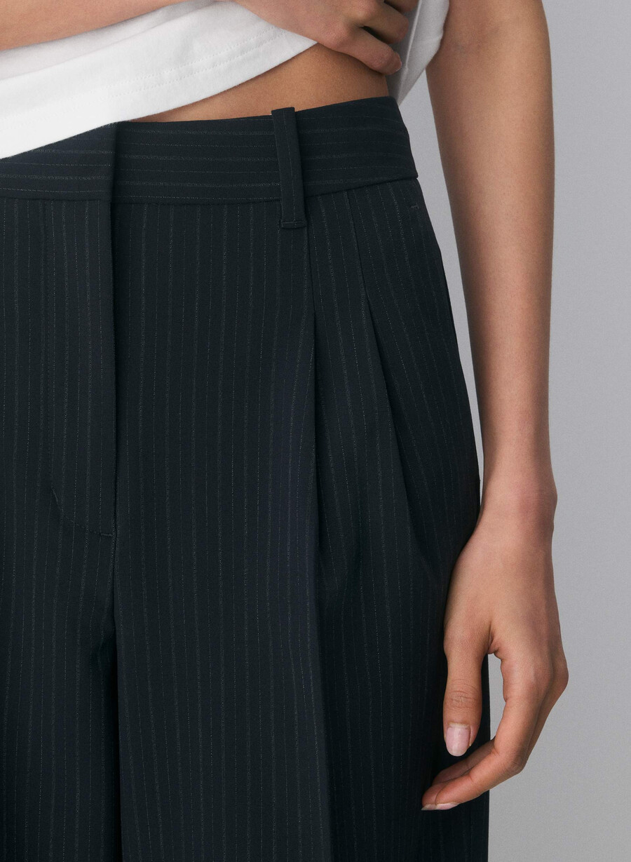 the effortless pant - ressential light ls st dk nt nvymt pr