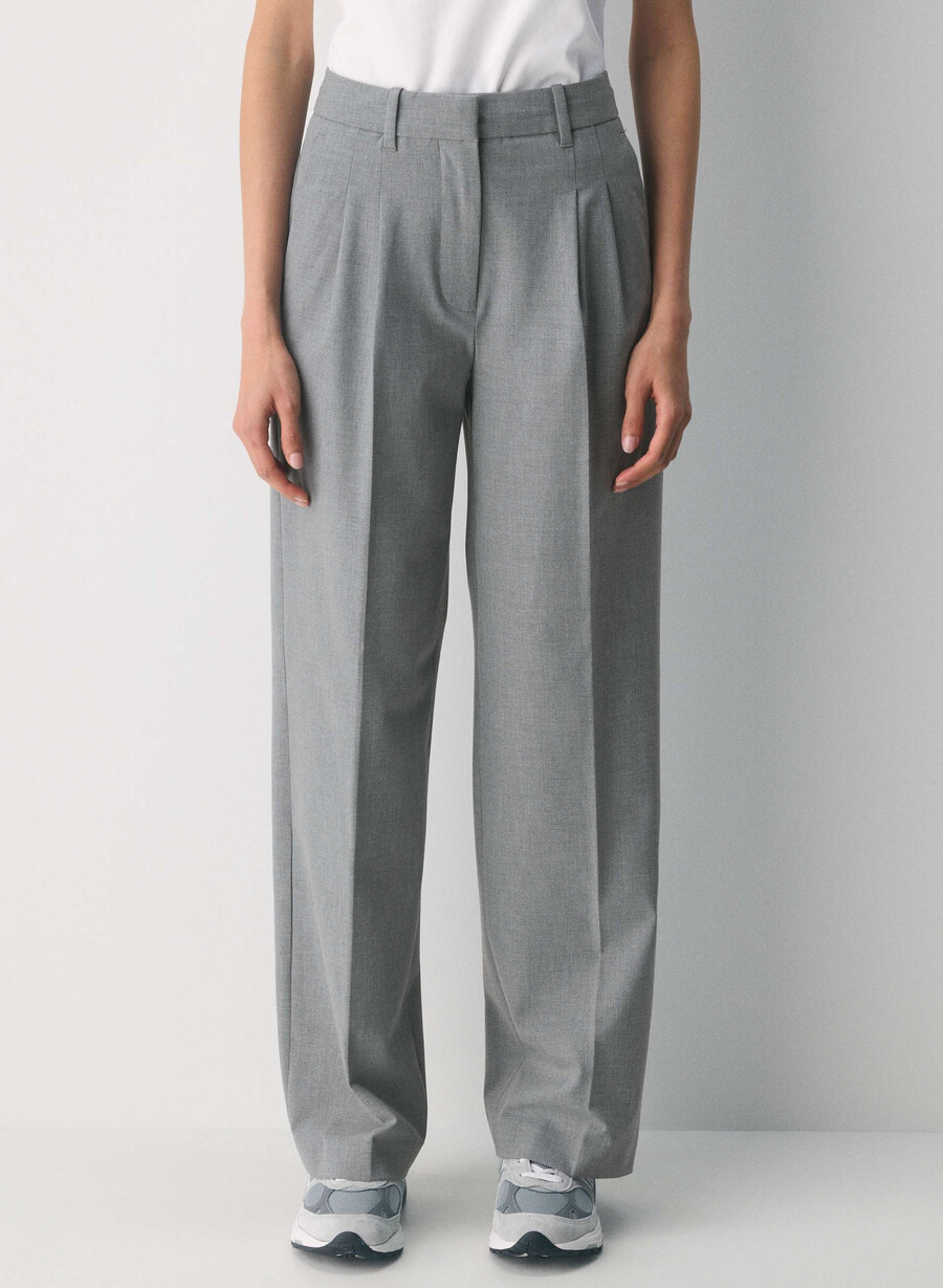 the effortless pant - ressential light heather dark grey