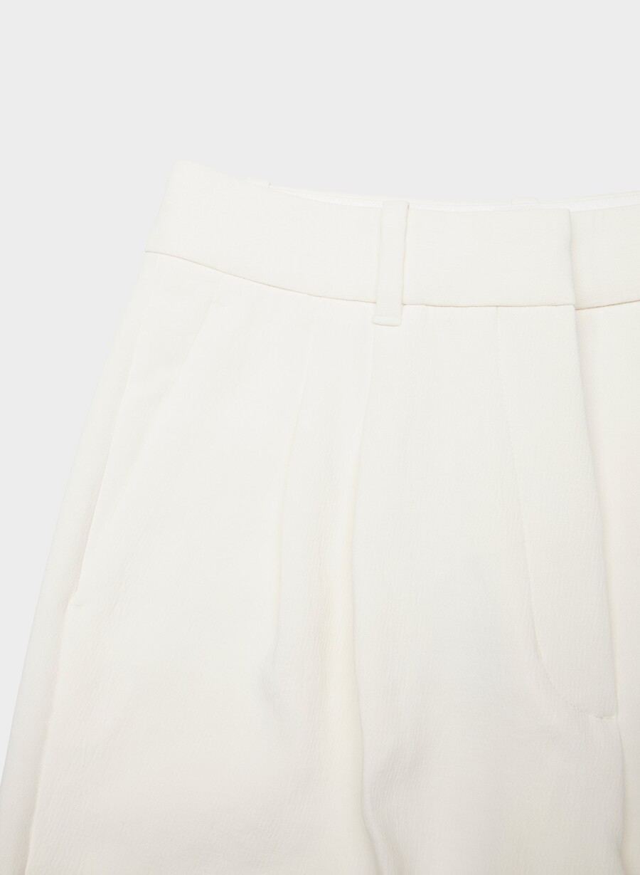 the effortless pant curve-fit cropped - crepette light birch