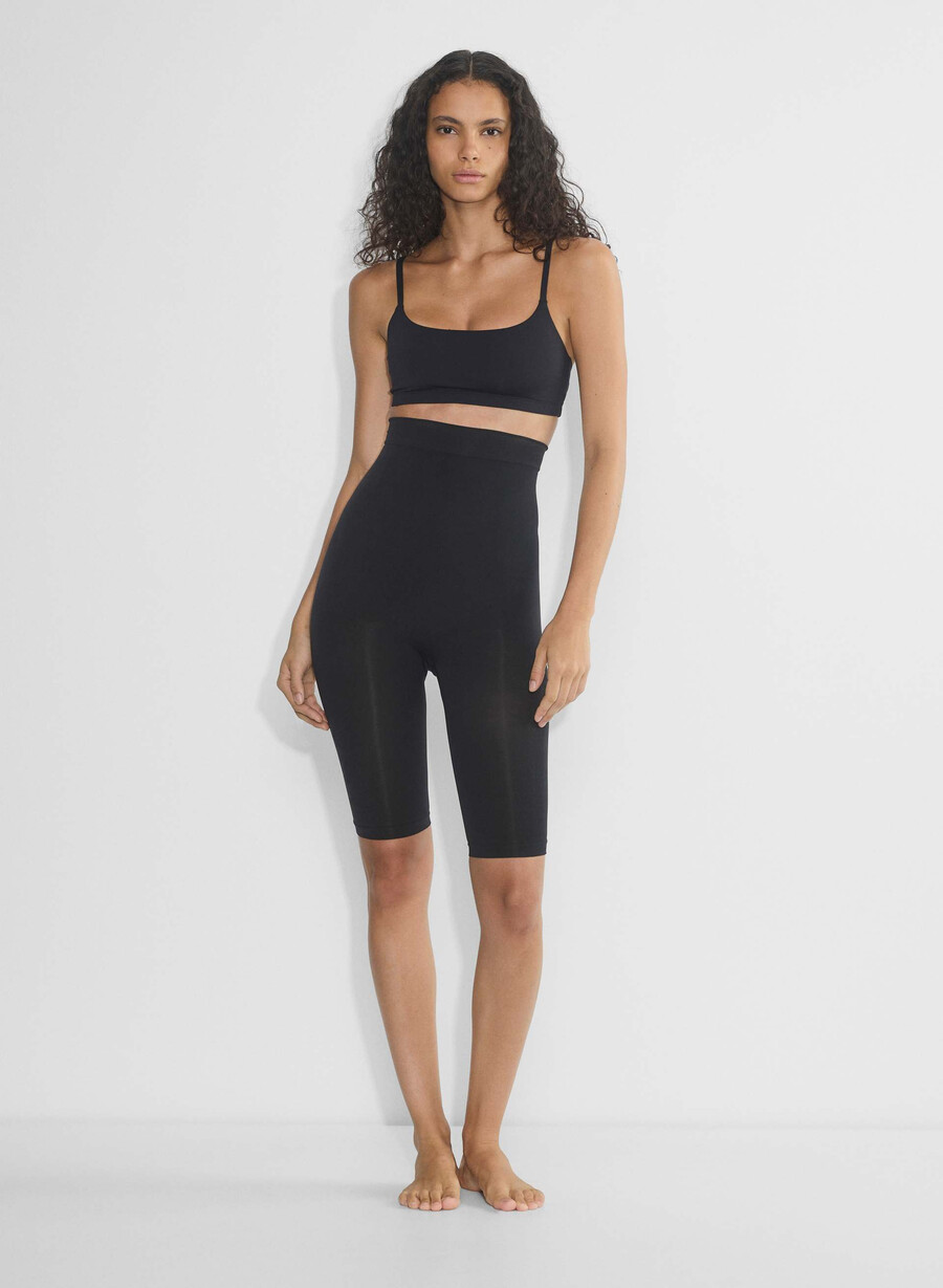 shapeenhance seamless super hi-rise short black