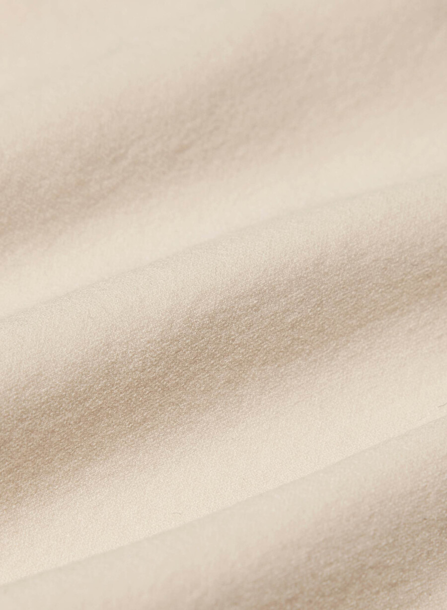 shapeenhance seamless super hi-rise short sand