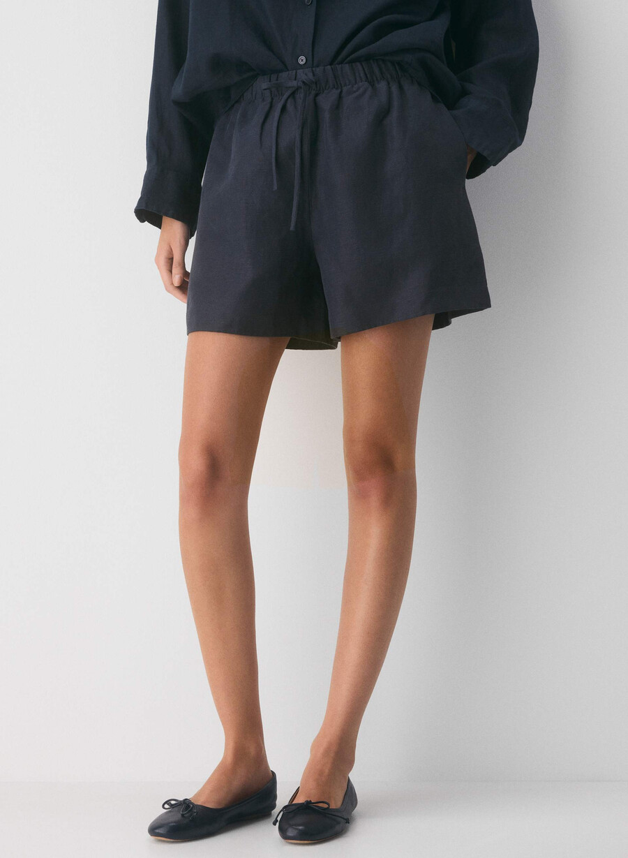 the lodge short mid-thigh - cruiselinen dark night navy