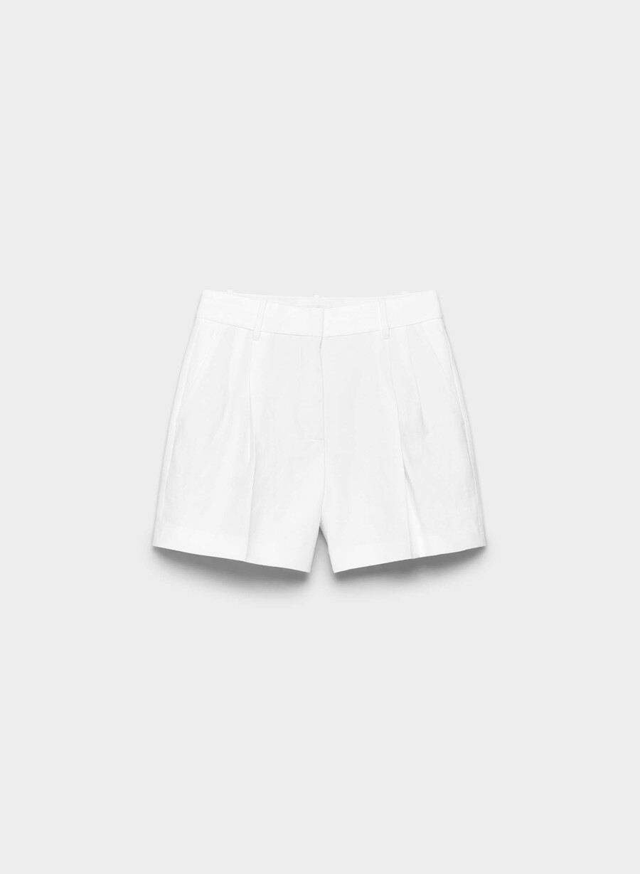 the effortless short curve-fit mid-thigh white