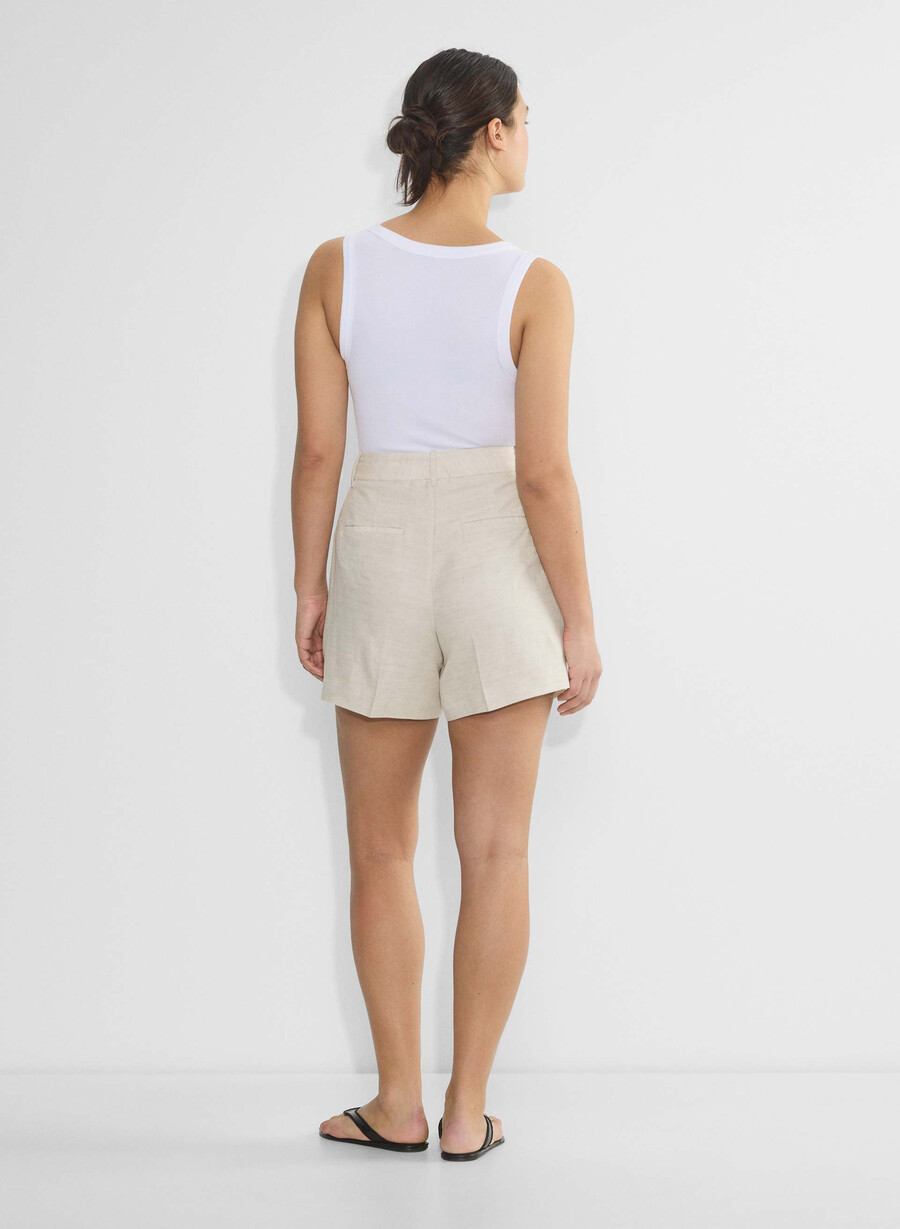 the effortless short curve-fit mid-thigh natural ecru