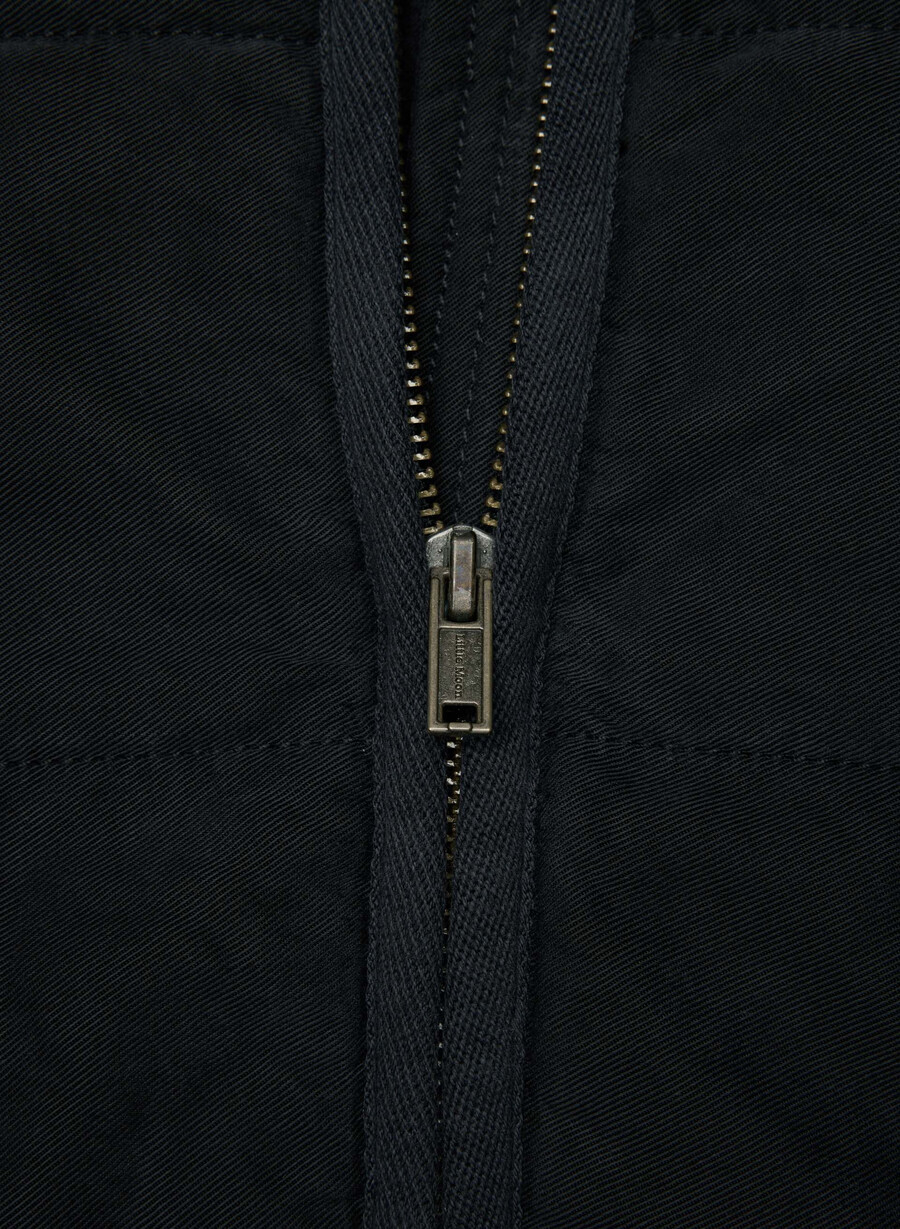 remote jacket sun-faded black