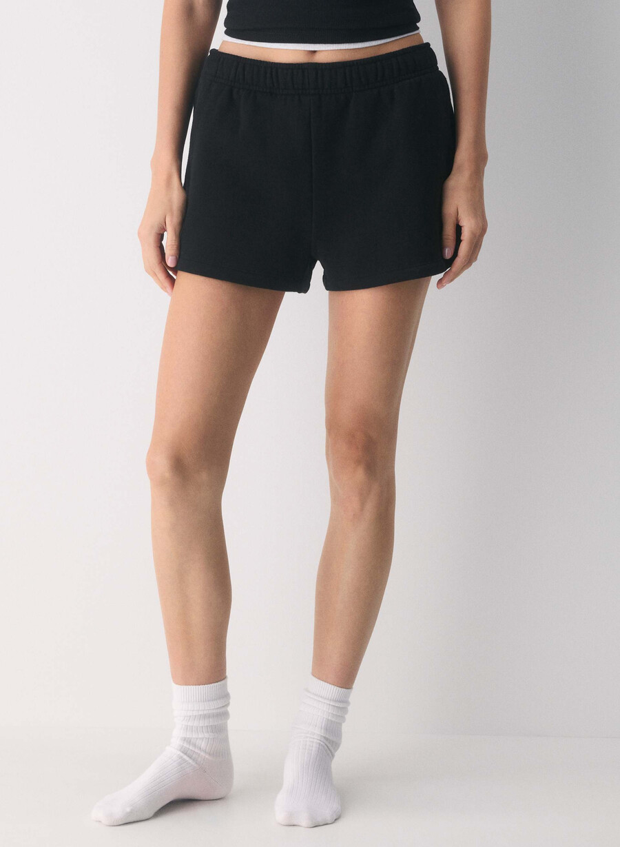 cozy sweatfleece mega hi-rise mini short black