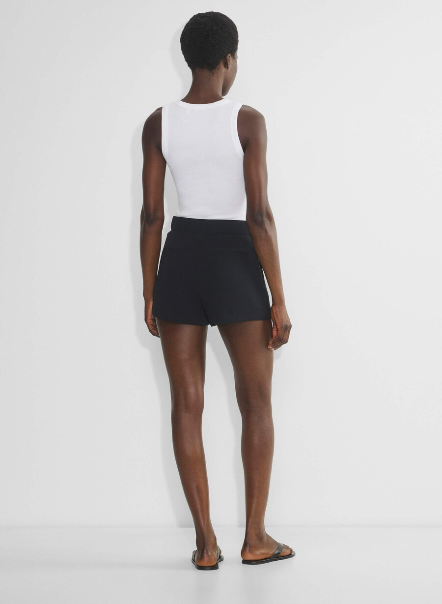 the limitless short curve-fit mini - crepette black