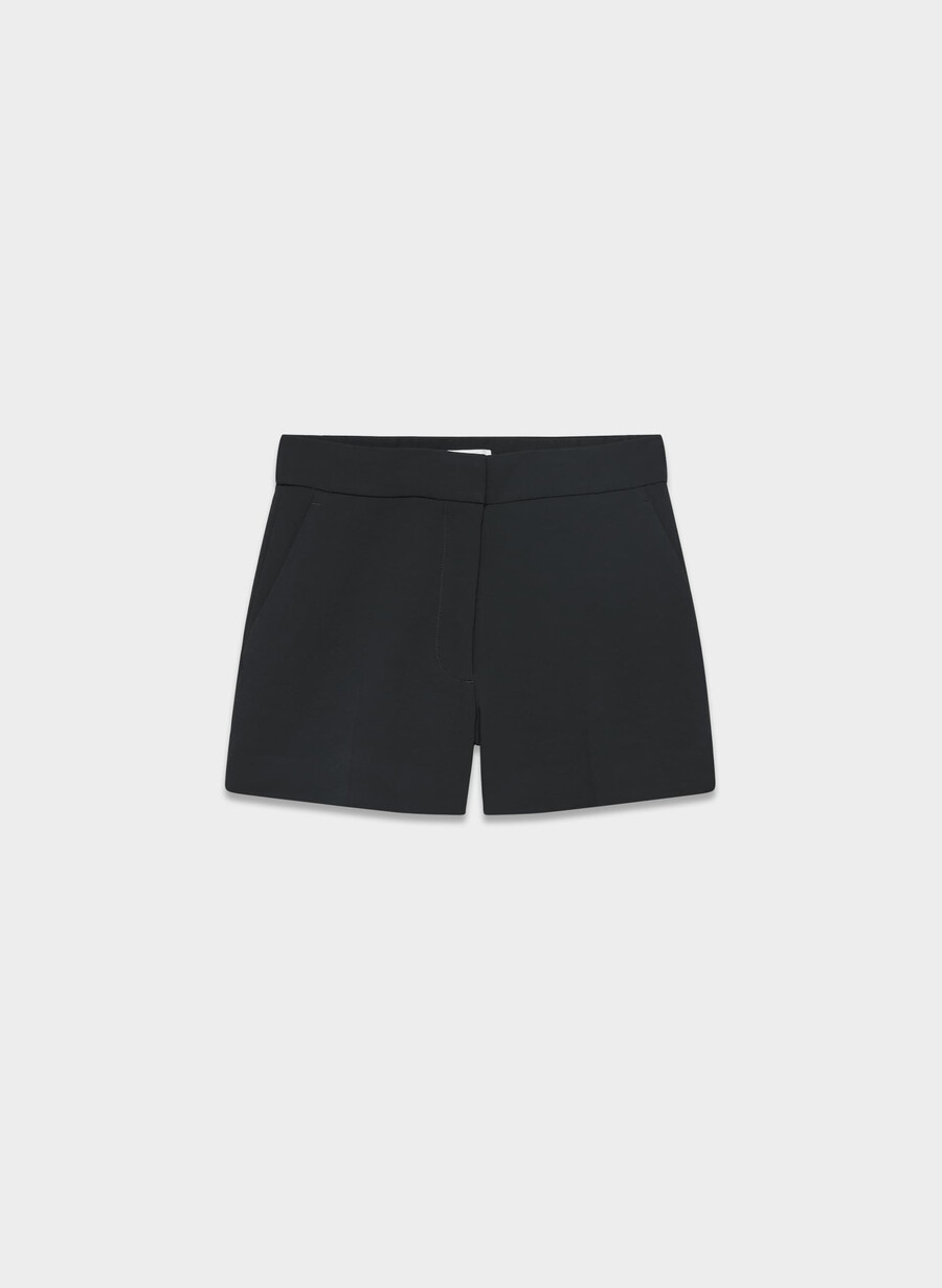 the limitless short curve-fit mini - crepette black