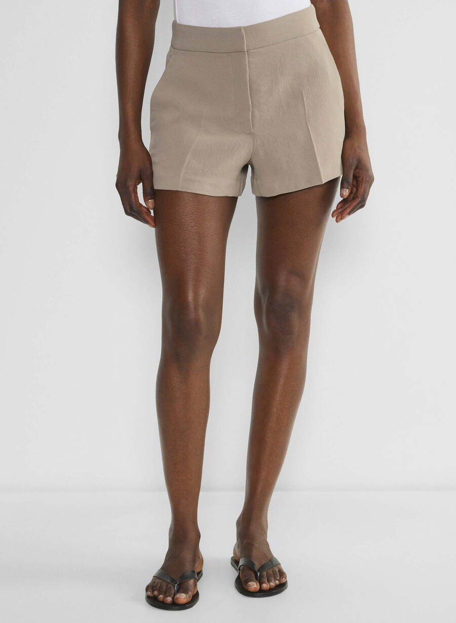 the limitless short curve-fit mini - crepette nomad taupe