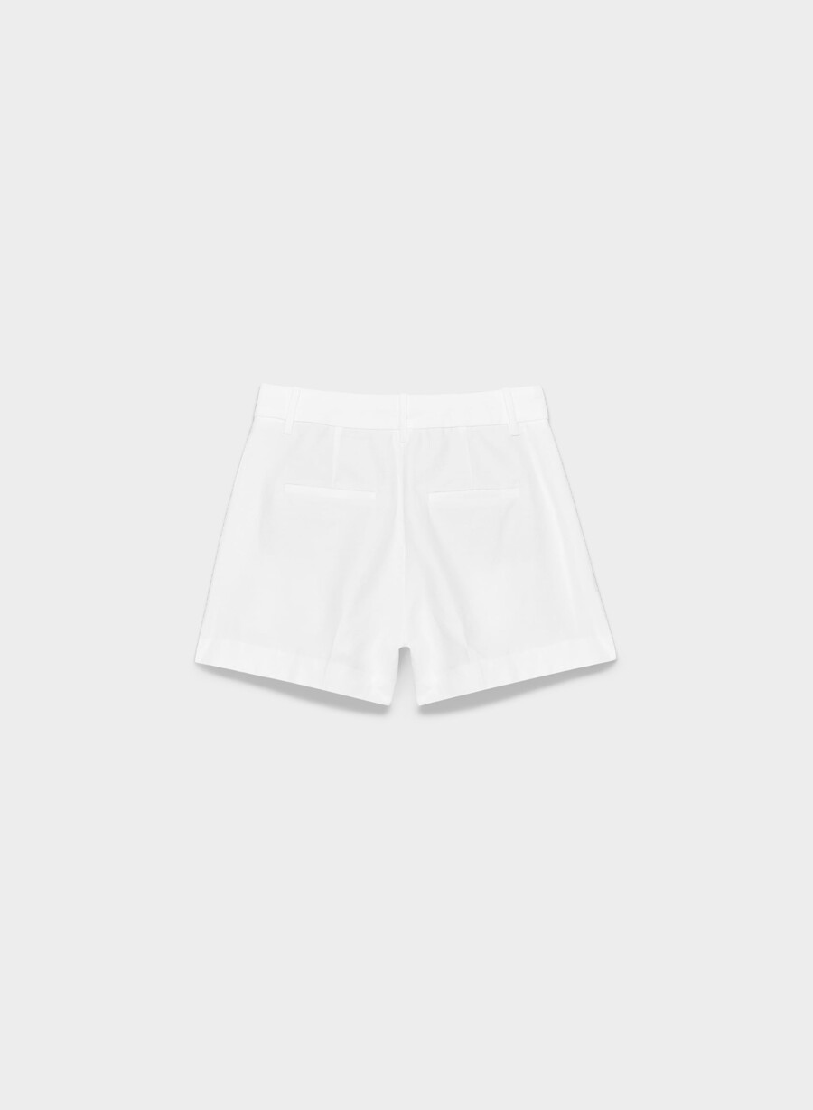 the effortless short curve-fit mini - cruiselinen white