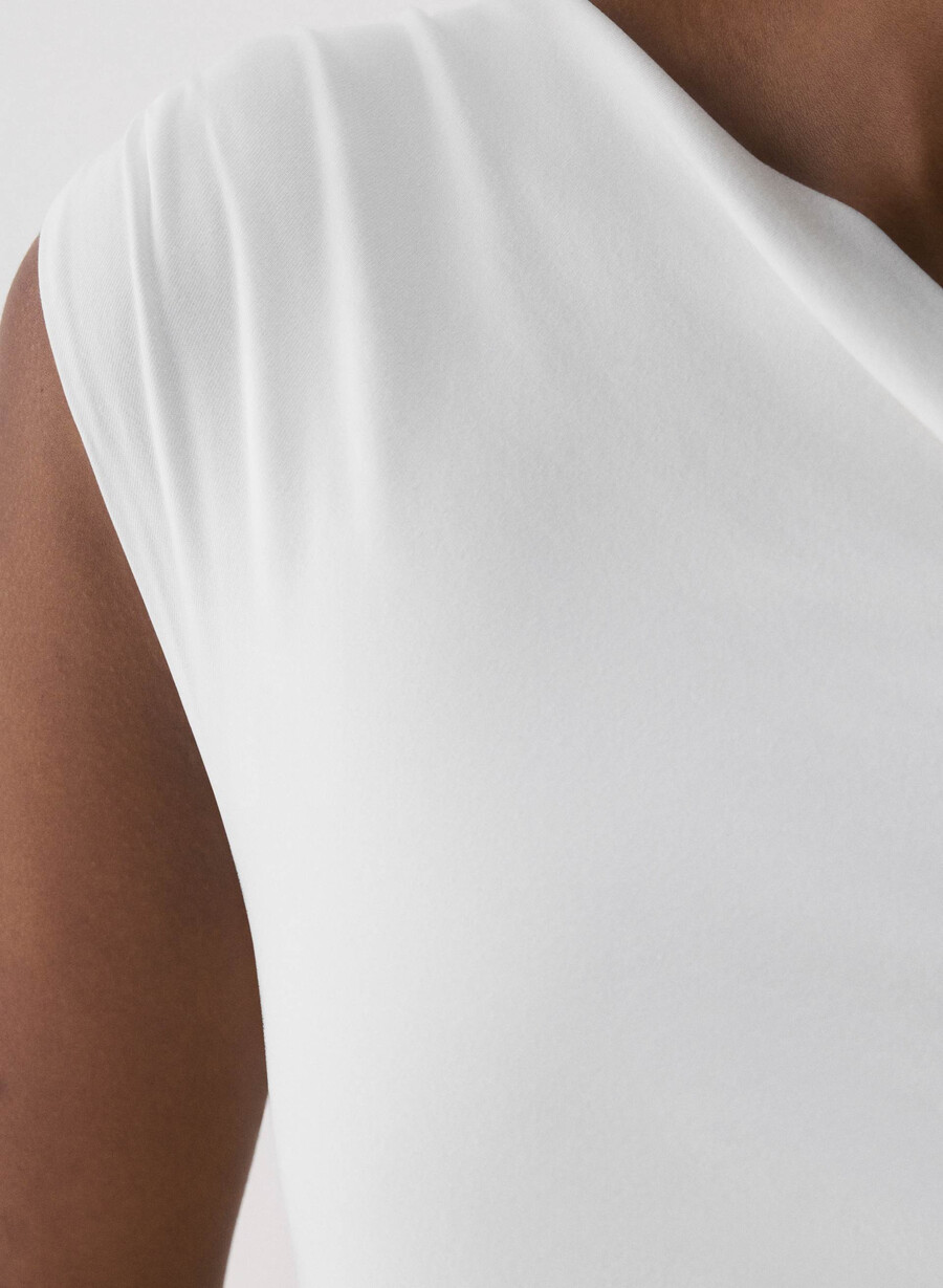 casual contour ravish top white