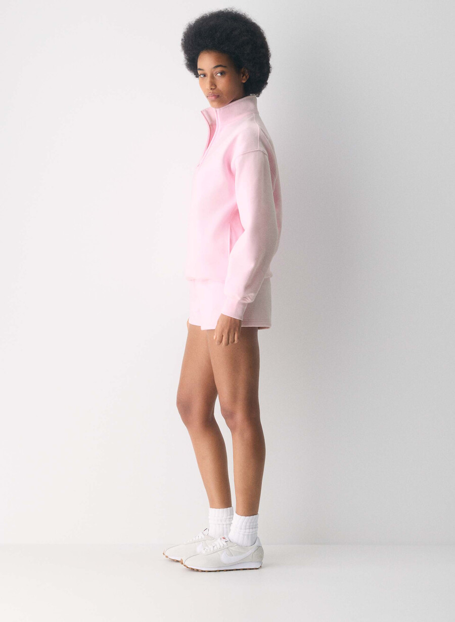 cozy sweatfleece boyfriend lo-rise mini short villa pink