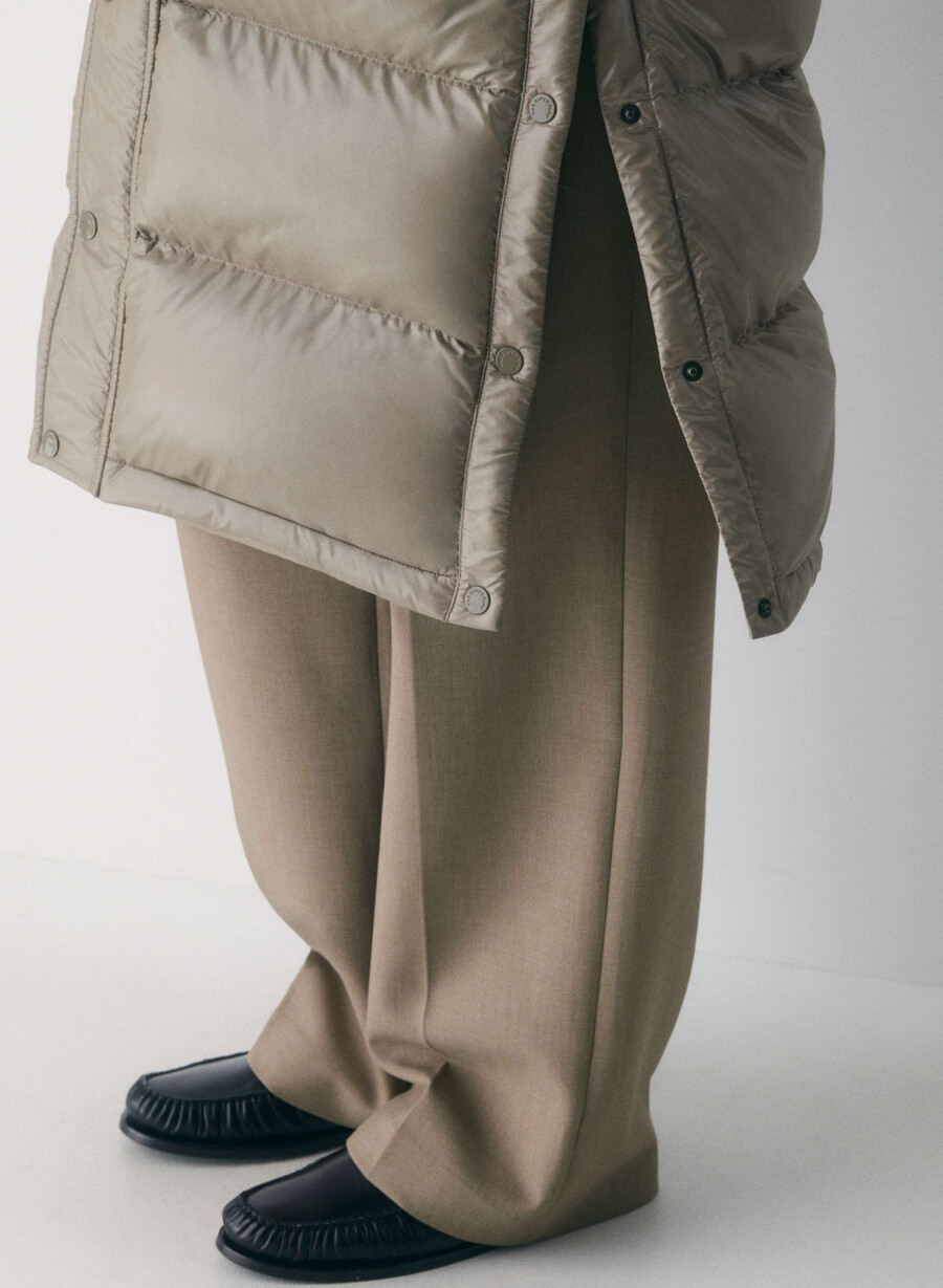 the super puff long - hi-gloss modern taupe