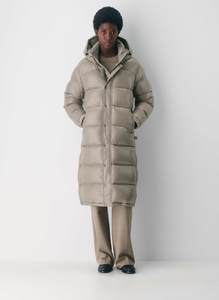 the super puff long - hi-gloss modern taupe