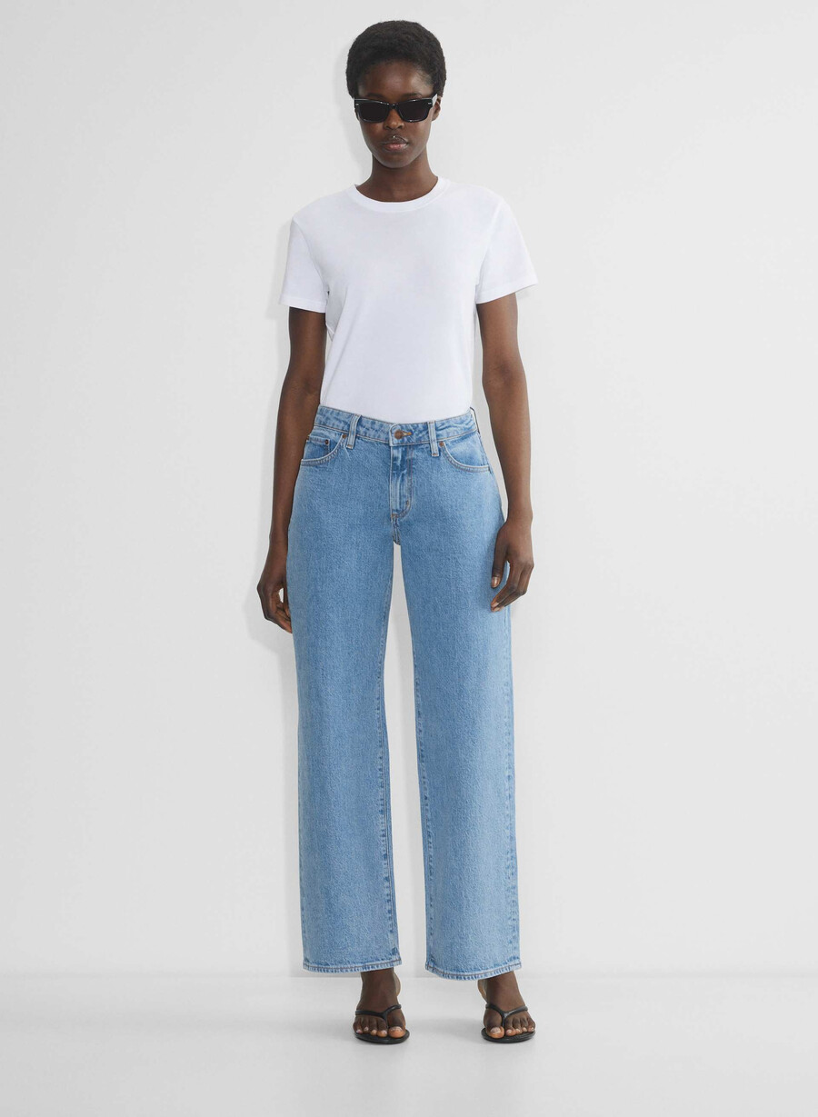 denim forum salma curve-fit super lo-rise baggy jean no-stress light blue