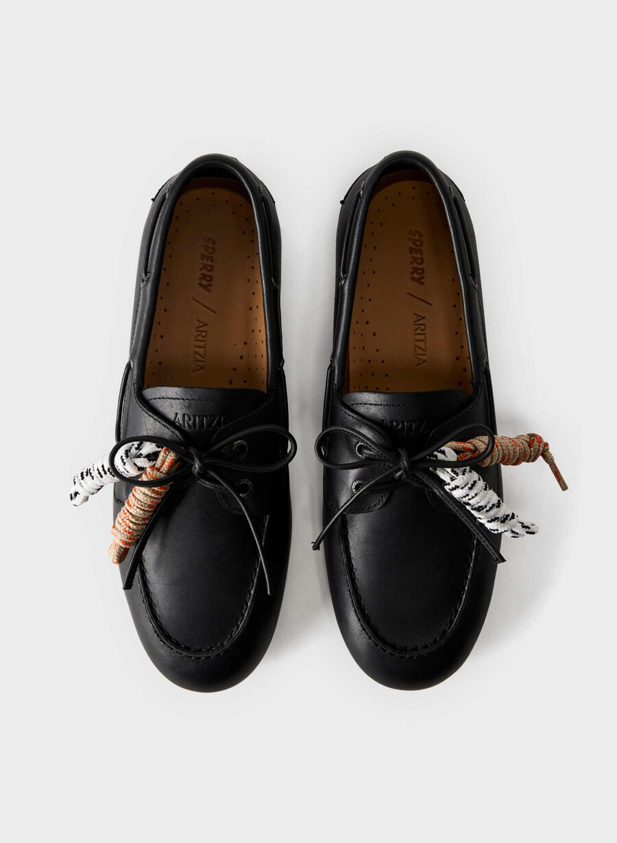 sperry x aritzia slim boat shoe - smooth leather black