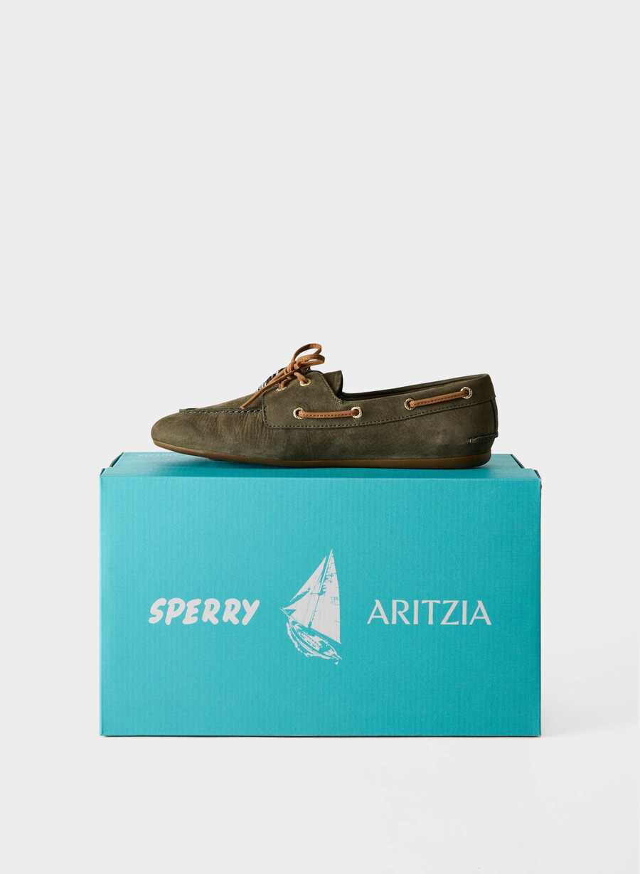 sperry x aritzia slim boat shoe - nubuck leather dk willow green