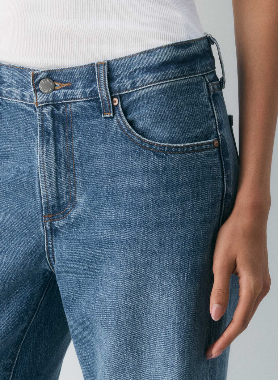 denim forum the farrah lo-rise wide jean 5 yrs kiss n tell bl