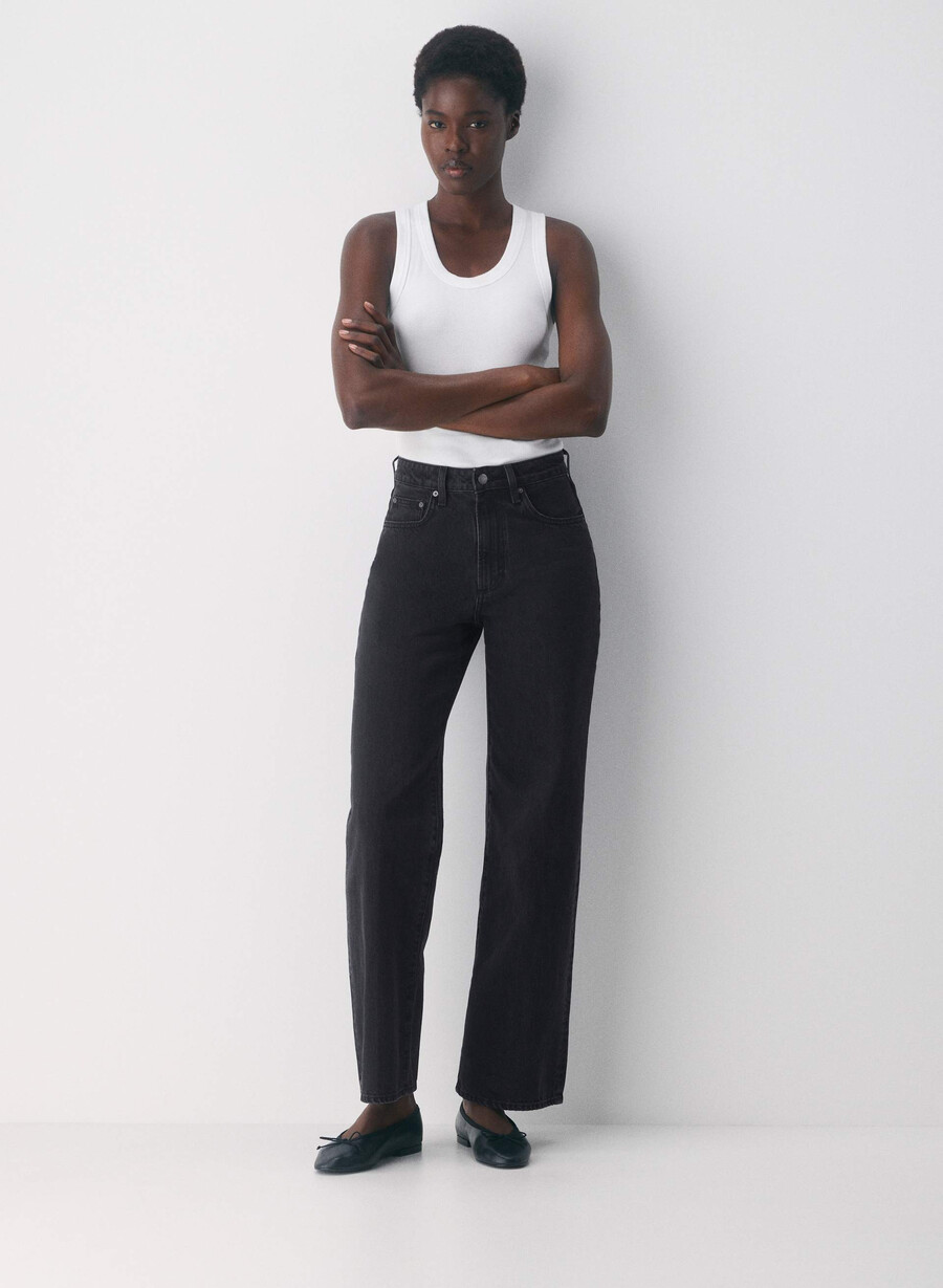 denim forum the farrah curve-fit hi-rise wide jean black eyeliner
