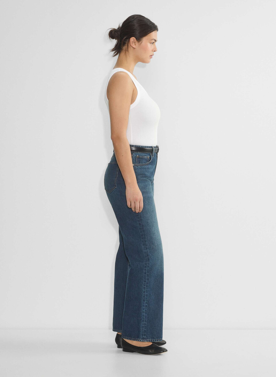 denim forum the farrah curve-fit hi-rise wide jean be about dark bleu