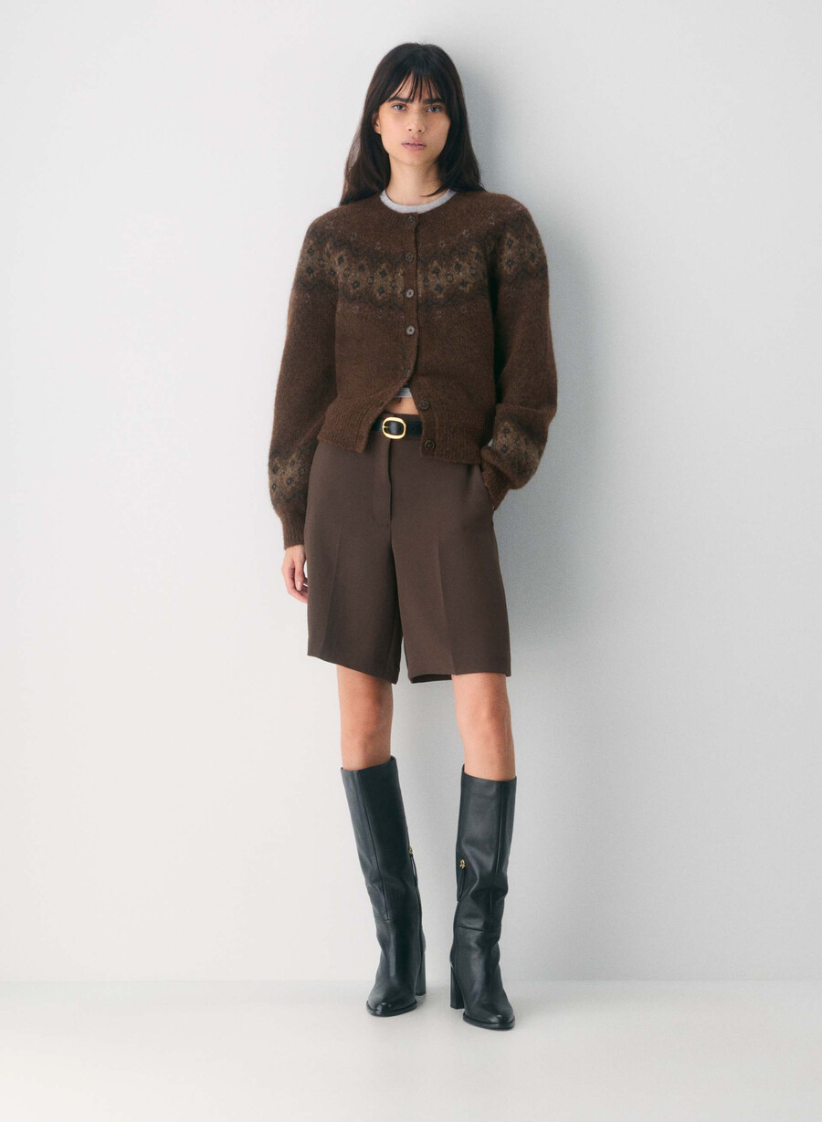 dossier short rich mocha brown