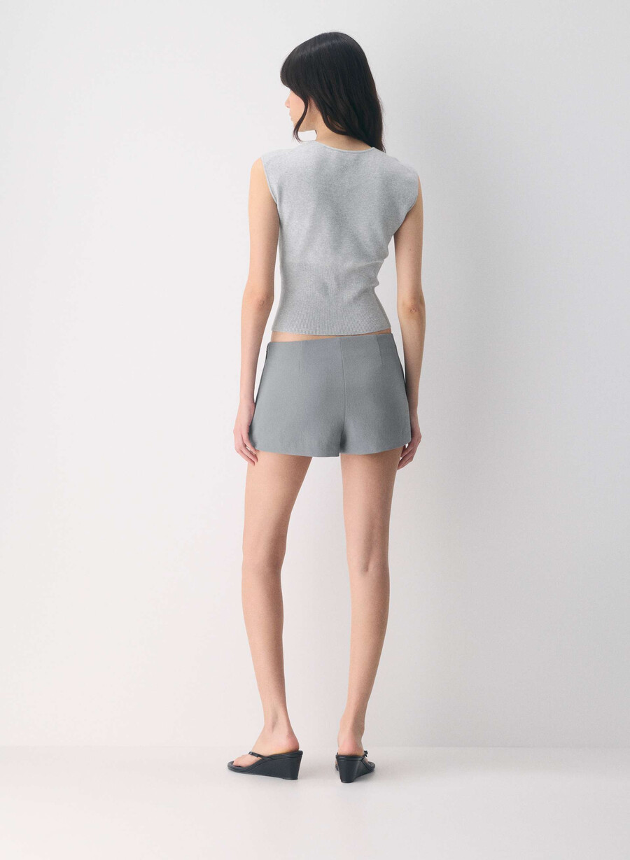 golightly sleeveless cardigan - wonder yarn heather chrome