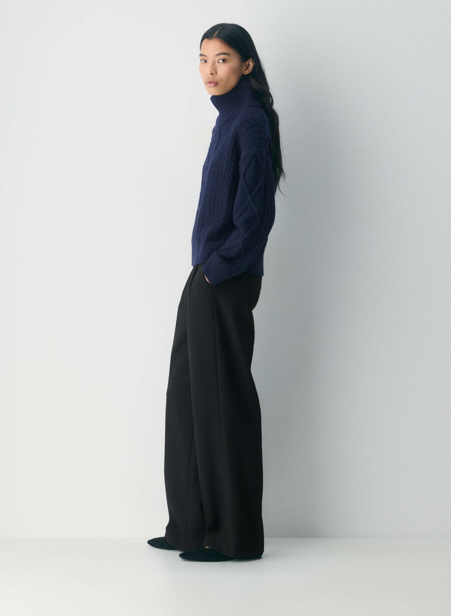 heritage knit merino wool hi-hip turtleneck heather nomad taupe