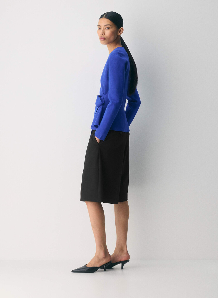 commuter cardigan - wonder yarn ablaze blue