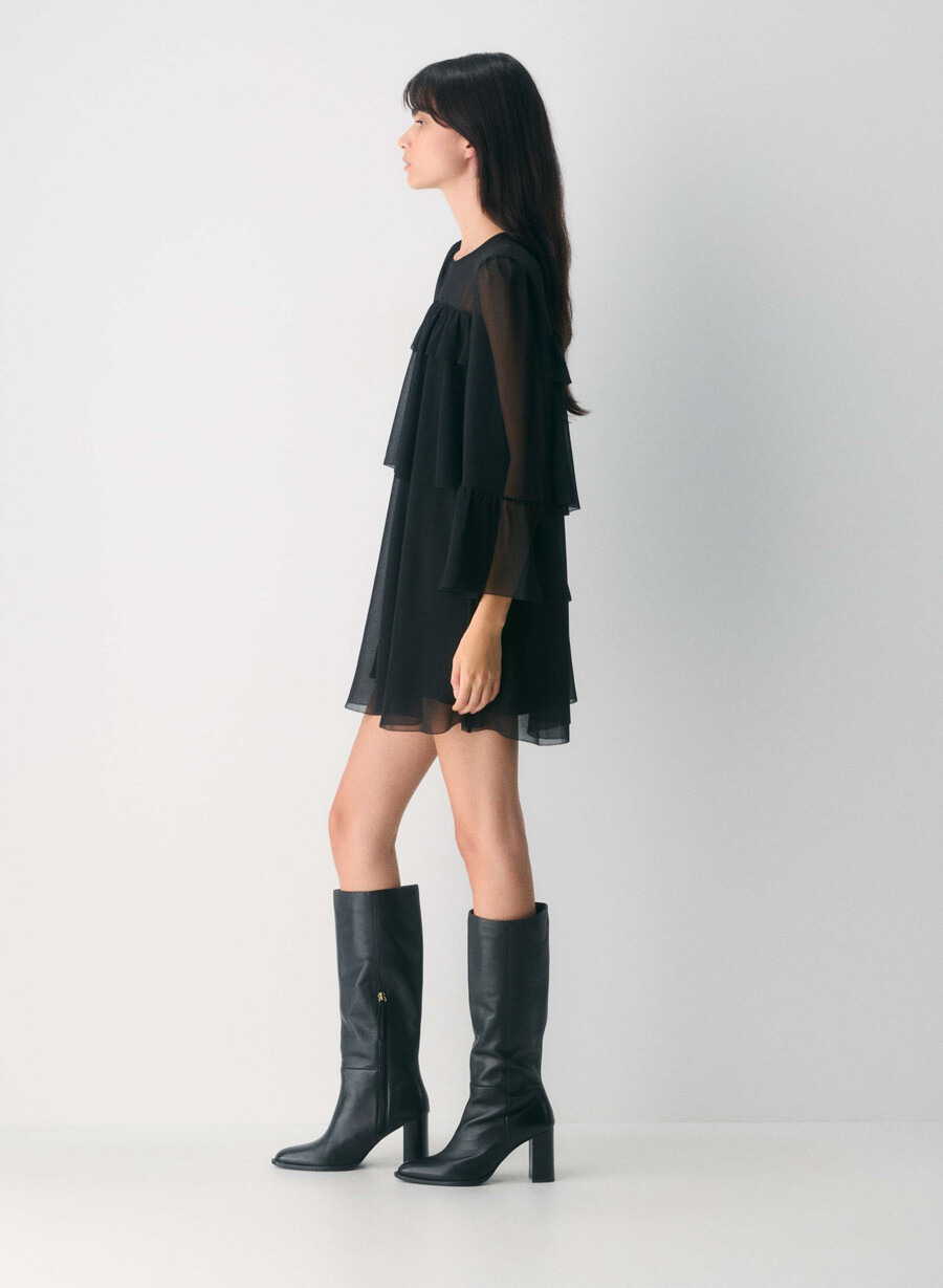 theatre dress black