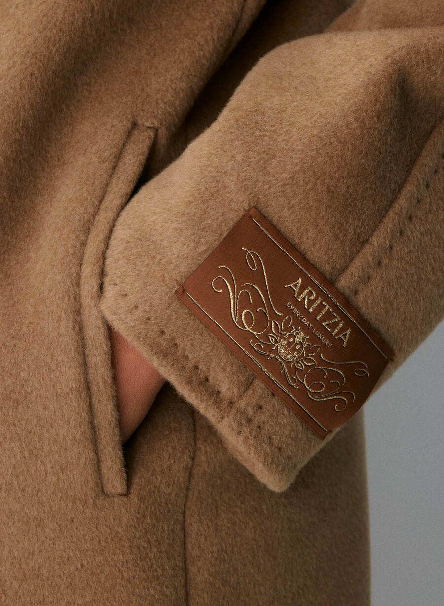 the slouch coat - recamel wool cocoa sand