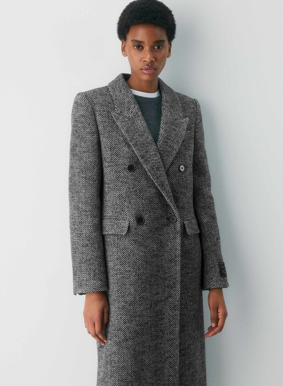 the constant coat - soft wool cashmere herringbone blkwht