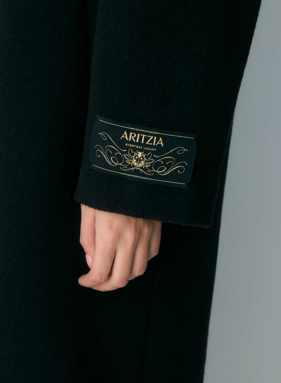 the only coat - soft wool cashmere black